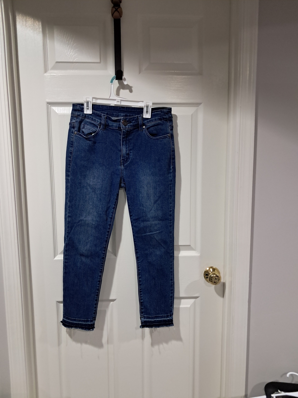 Soft Surroundings Cropped Skinny Jeans in Deep Blue